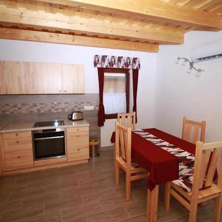 Boni Apartmanok Hegykő Exterior foto